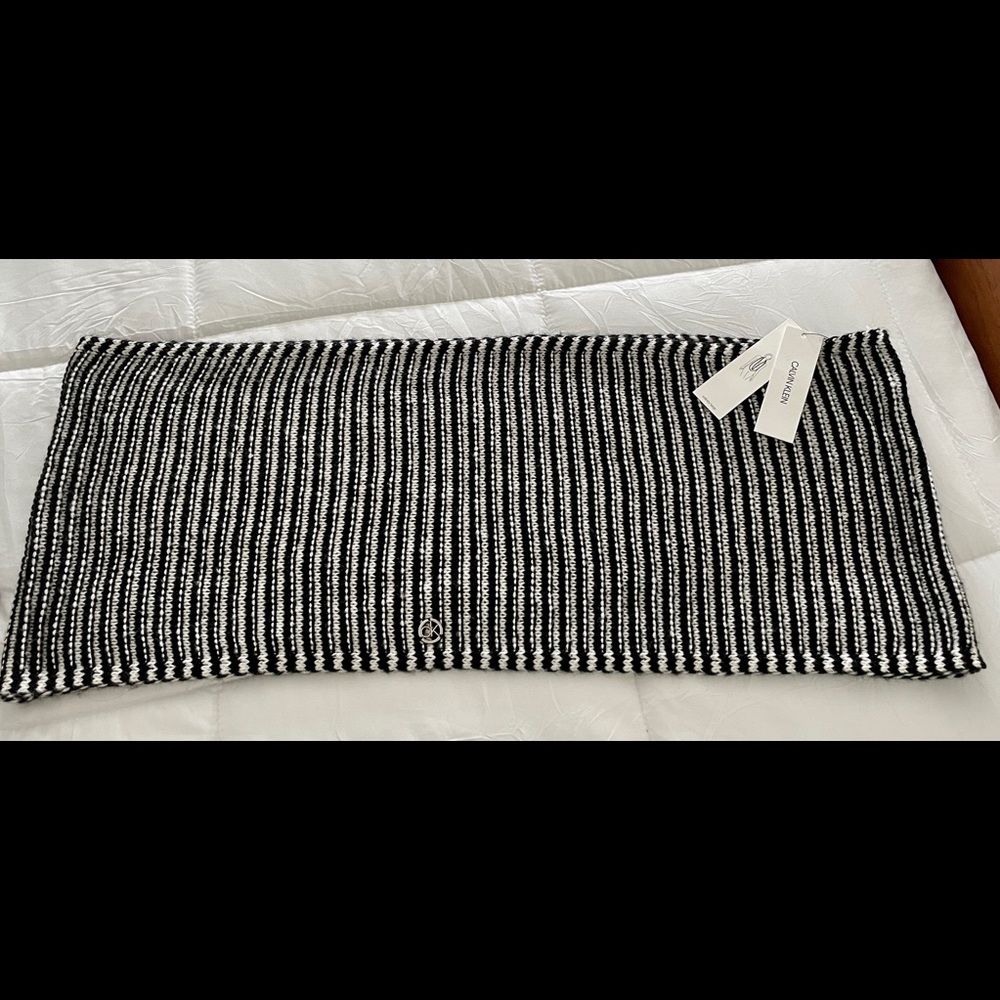 Calvin Klein Infinity Scarf - NEW!